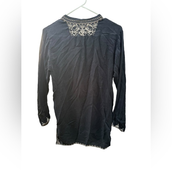 Johnny Was Meadow Tunic Blouse Embroidered Top size XS - Picture 5 of 6